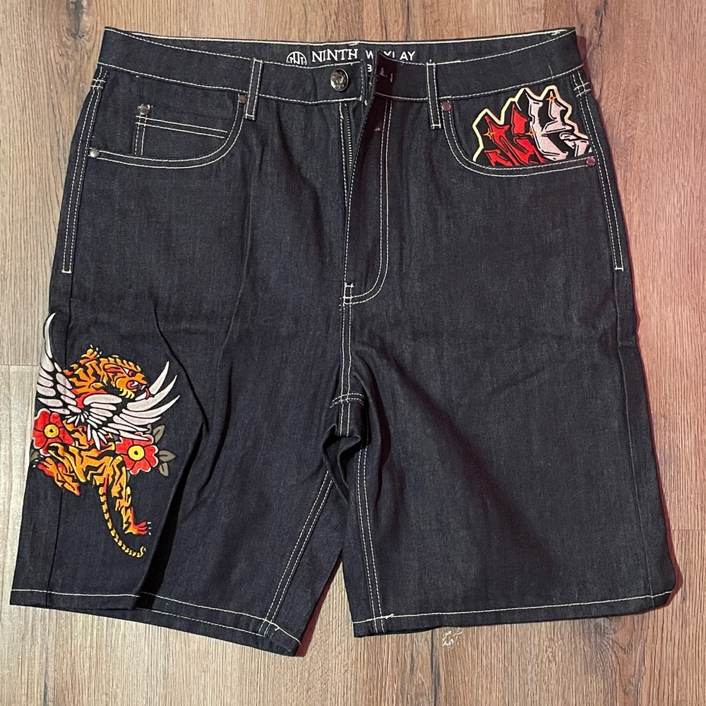 Ninth Denim Black Shorts with Tiger and Floral Embroidery